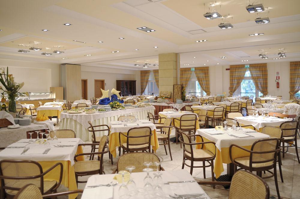 莱切多尔曼运动酒店（Hotel Dolmen Sport Minervino di Lecce）